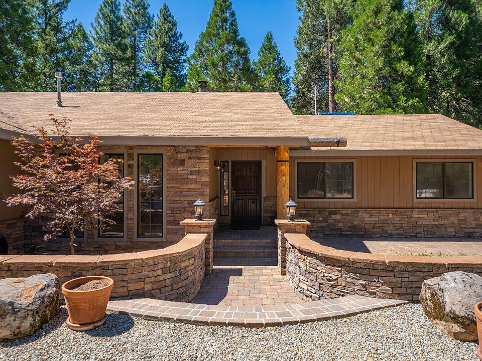1st image of 33594 Heron Way