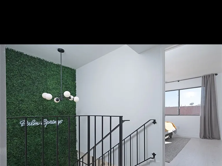 2252 N Indian Canyon Dr #B — Photo 6