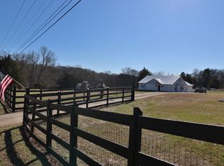 1430 Iron Bridge Rd, Columbia, TN 38401