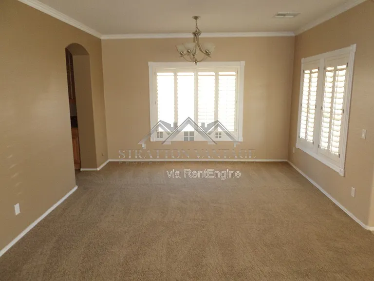 4078 E Peach Tree Dr — Photo 3
