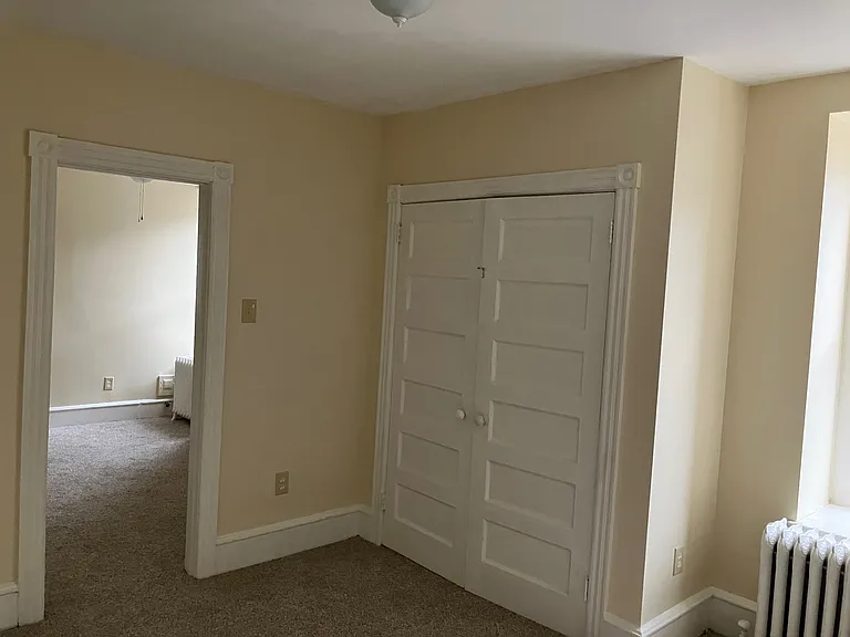 221 E Durham St #2 — Photo 6