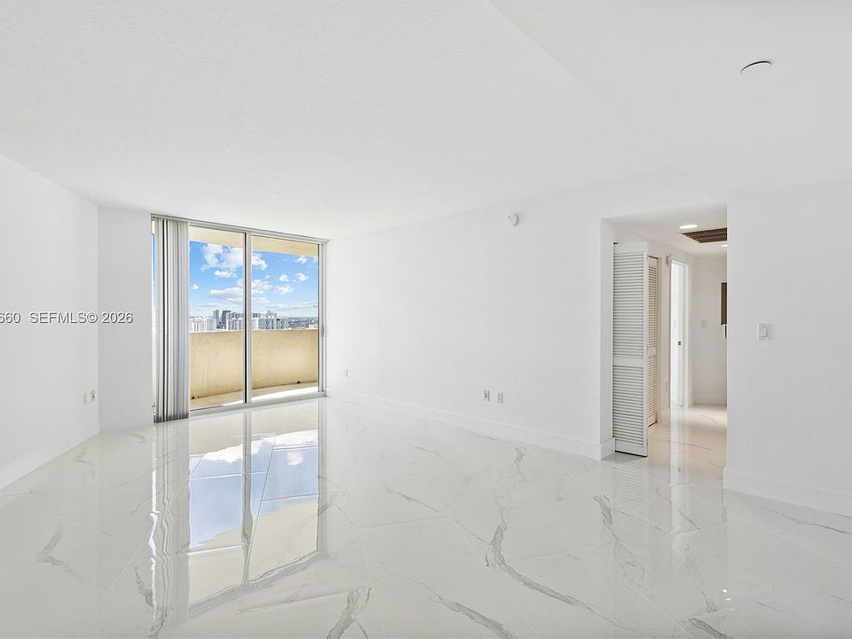 1st image of 19501 W Country Club Dr APT 2506