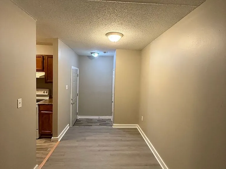 2146 Charles St #6 — Photo 15