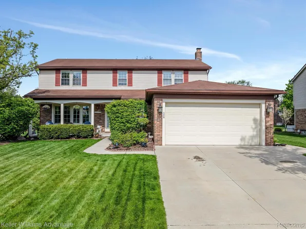 19415 Whitby Dr, Livonia, MI 48152