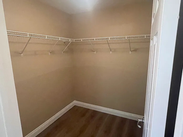 5449 Soho View Ter — Photo 8