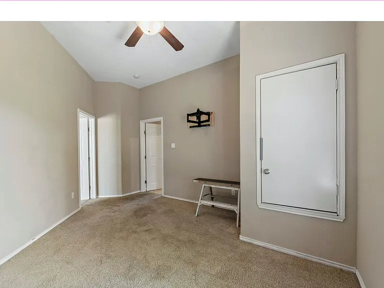12015 Arnhamn Ln — Photo 23