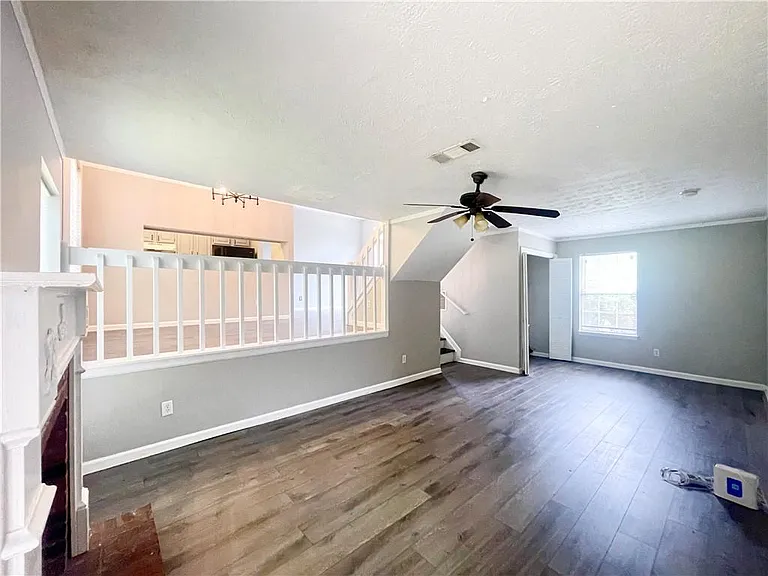 10680 Mortons Xing — Photo 18