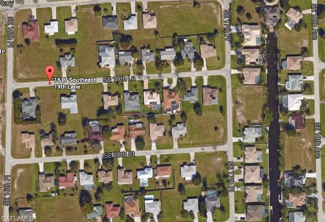 2nd image of 1617 SE 19th Ln