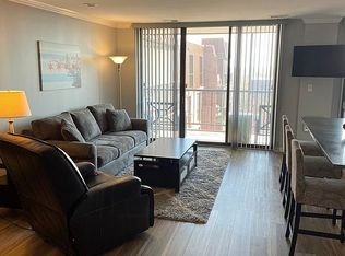 125 Acacia Cir UNIT 707, Indian Head Park, IL