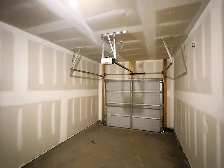 1209 Scholar Dr — Photo 20
