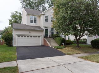 43453 Quentin St, Chantilly, VA 20152