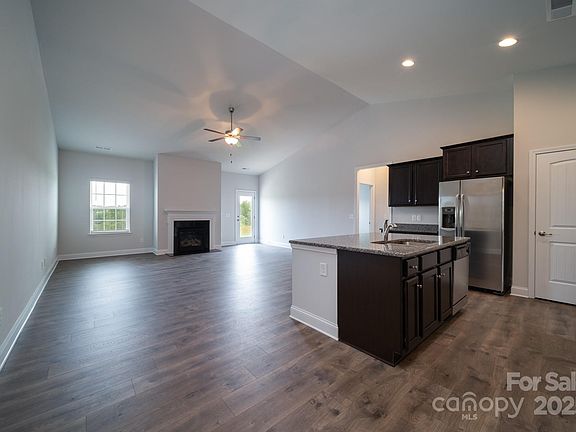 3rd image of 119 Kerr Walk Dr #36