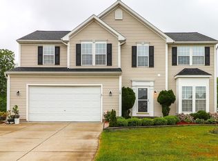 18 Black Duck Trl, Rochester, NY 14626