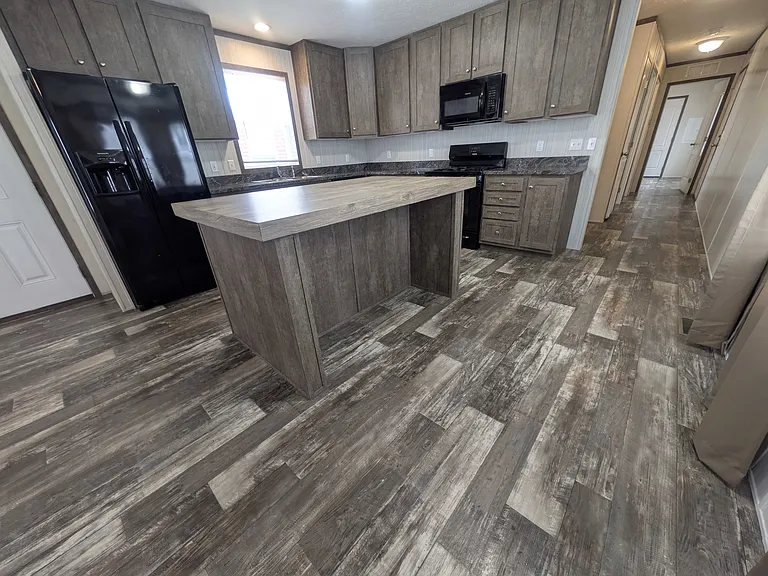 38000 Le Chateau Blvd #199 — Photo 6
