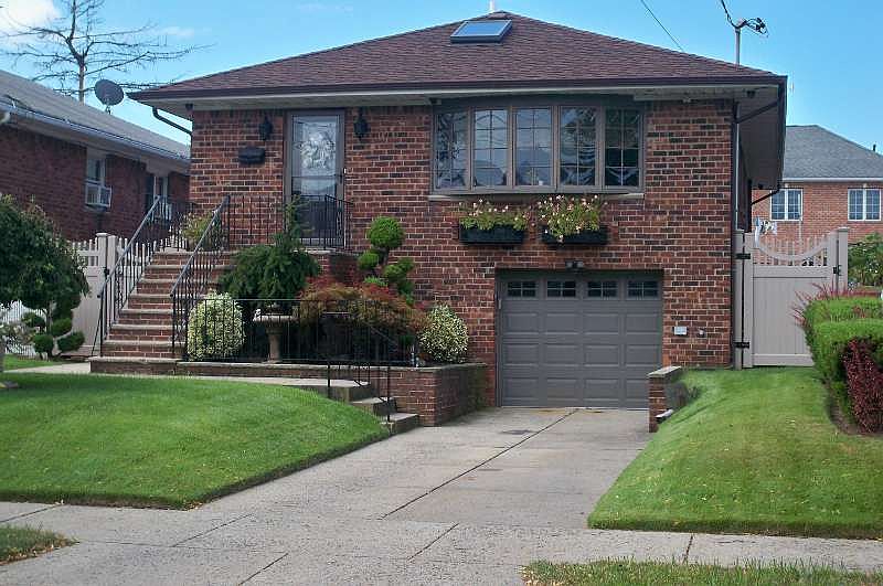 1st image of 16330 96th St
