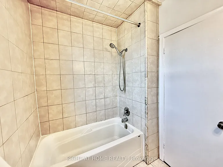 20 Belvidere Ave #3 — Photo 26
