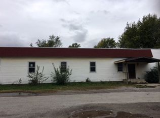 729 N 2nd Division St, Mattoon, IL 61938