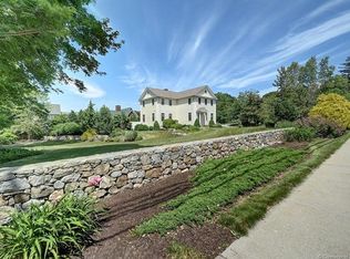 7 High Meadow Ln, Mystic, CT 06355