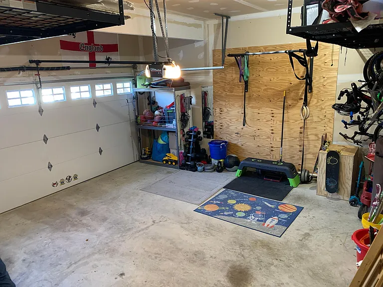 Attached Garage