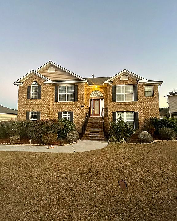 1st image of 4 Sweetwater Ct