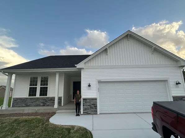 3905 18th Pl, Kenosha, WI 53144