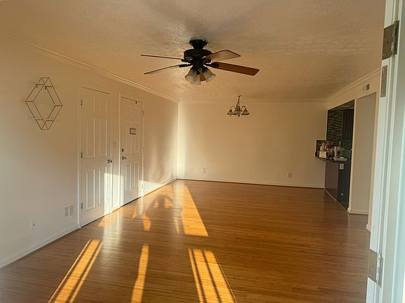 4th image of 4300 Wisteria Landing Cir Unit 202