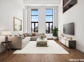 135 W 70th St, New York, NY