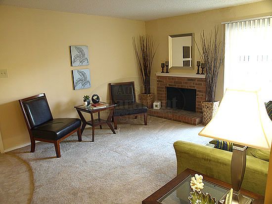 2nd image of 7117 Wood Hollow Dr APT 1224