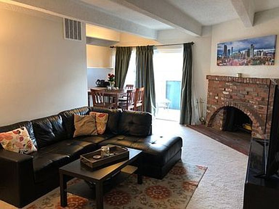 4th image of 1265 N Race St APT 701