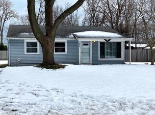6317 Scotland St, Madison, OH 44057