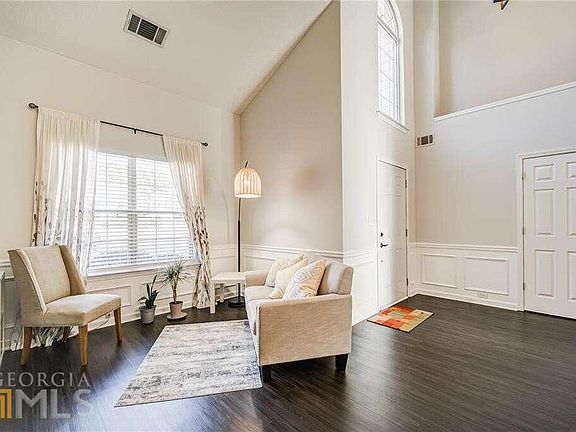 4th image of 1548 Galewood Cir