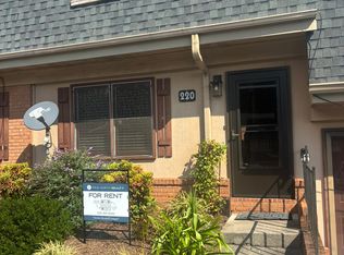 220 14th Ave SE APT C, Hickory, NC 28602