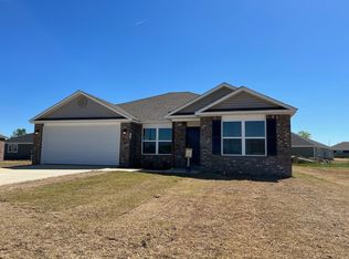 2804 N Lane St, Siloam Springs, AR 72761