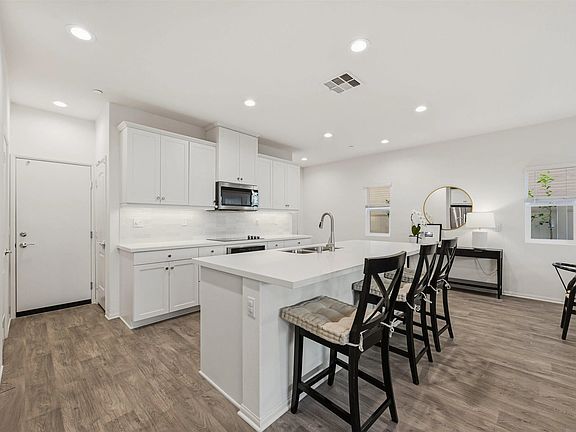 5th image of 5616 Daybreak Way