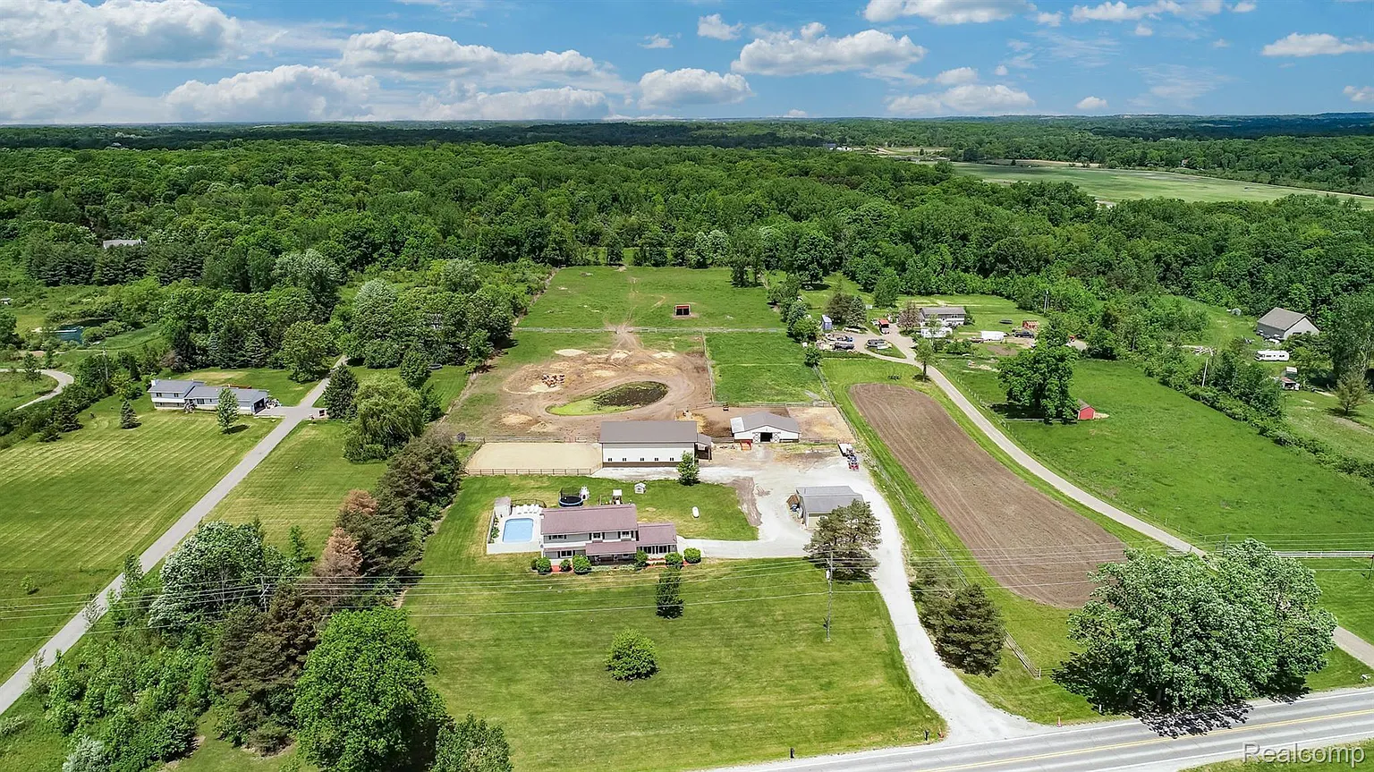 7753 Clyde Rd photo 1