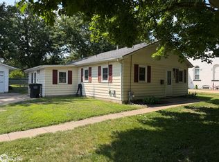 605 S Walnut St, Mount Pleasant, IA 52641