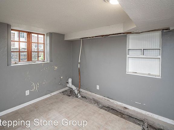 3rd image of 4324-4326 W Lake Harriet Blvd #4324