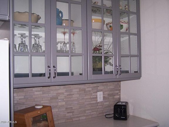 Updated Backsplash/Cabinets