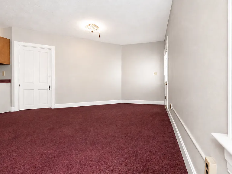 1355 S 3rd St — Photo 3