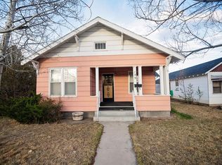 135 N Bernard St, Powell, WY 82435