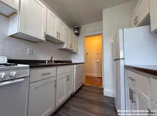 1626 Commonwealth Ave APT 8, Boston, MA 02135