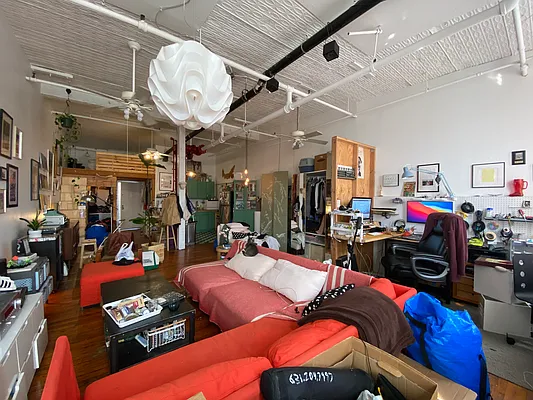 Rented by Nooklyn NYC LLC | media 29