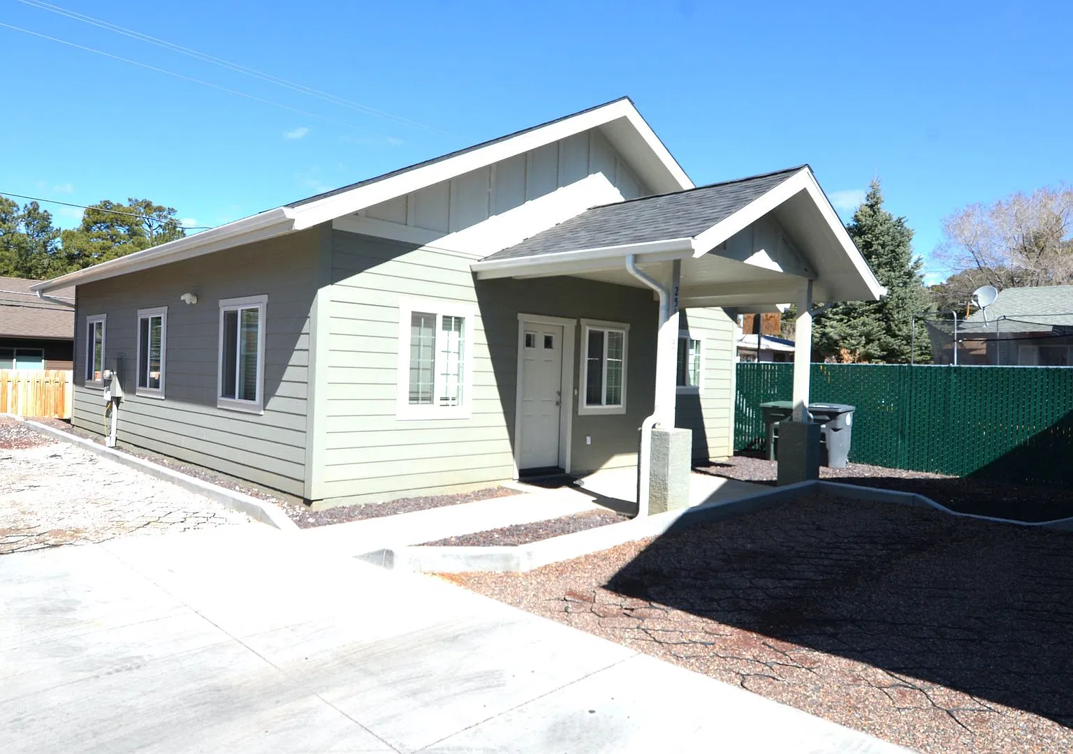 2511 N West Street — Photo 1