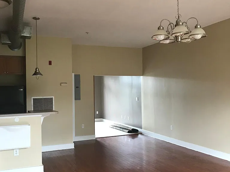 502 Pryor St SW — Photo 6