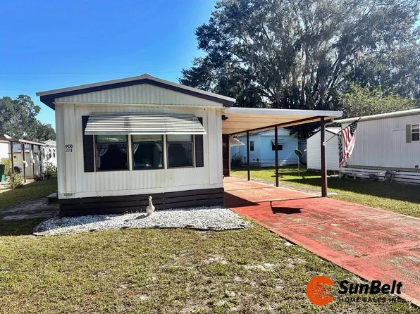 908 Pamela St, Wildwood, FL 34785