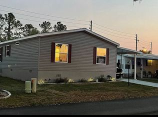 7 Landing Dr #4, Leesburg, FL 34748