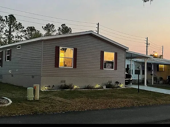 7 Landing Dr #4, Leesburg, FL 34748