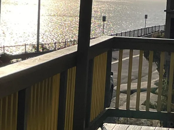 475 Loring Ave, Crockett, CA 94525