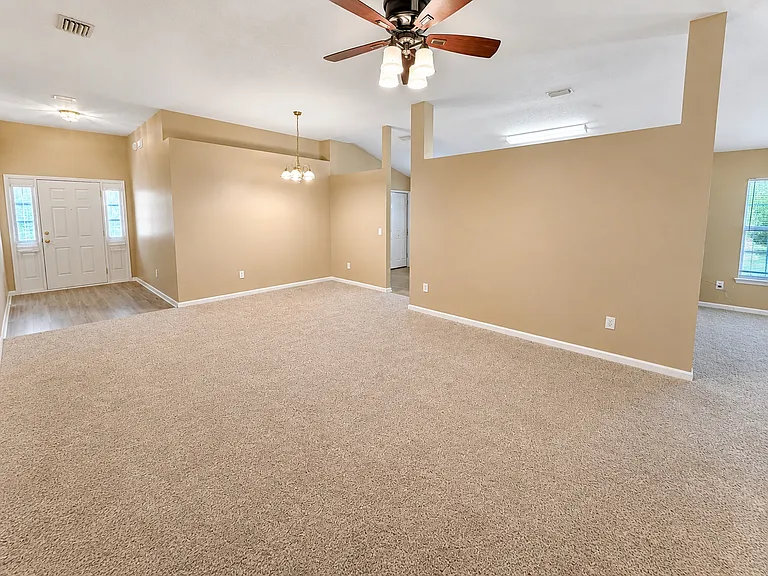 1769 Forest Creek Dr — Photo 5