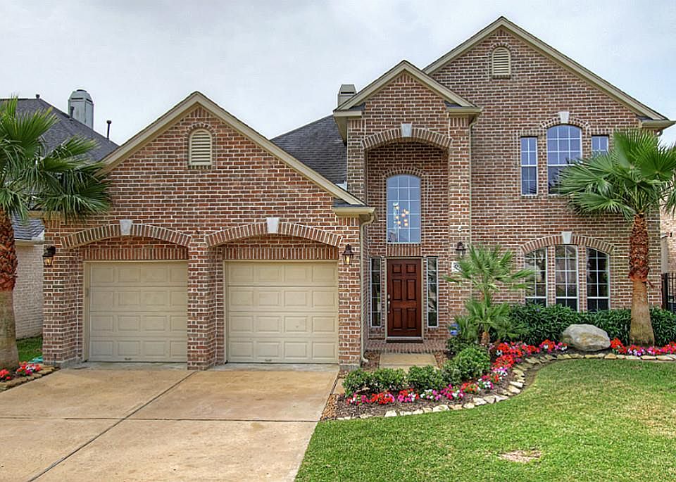 1st image of 17919 Avalon Point Ct